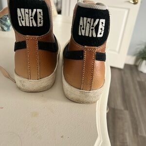 Women’s-Size 8 Brown High-Top Sneakers